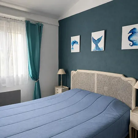 Provencale Avec Piscine , A Pied